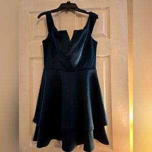 Elegant Teal Sleeveless Dress